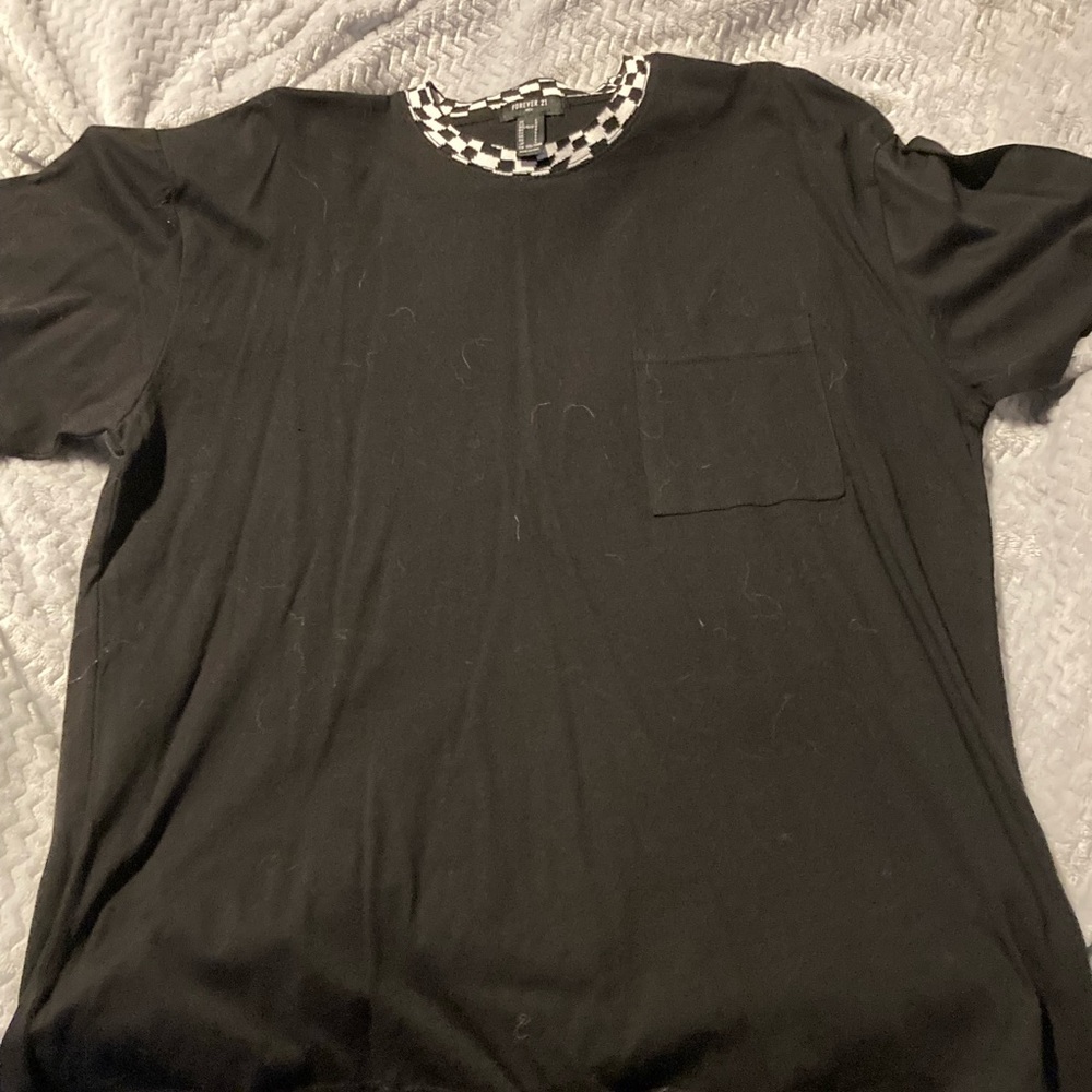Black T-shirt with black and white checkered collar